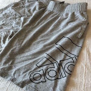 Adidas Boys Athletic Shorts in Gray (14-16)